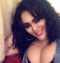 JASMINE body to body massage - puta in Riyadh
