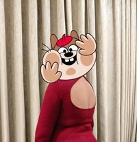 Reema - escort in New Delhi