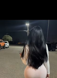 Reema pretty and sexy arab - escort in London Photo 7 of 8