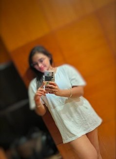 Live show & meet available - puta in Chennai Photo 2 of 2
