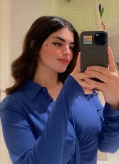 Reema - escort agency in Jeddah Photo 2 of 5