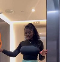 Reembae - puta in Riyadh