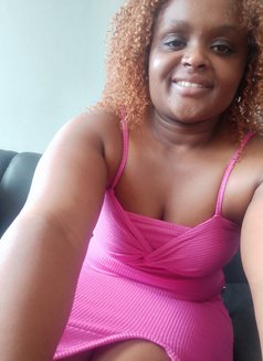 Reen Video - escort in Nairobi Photo 1 of 3