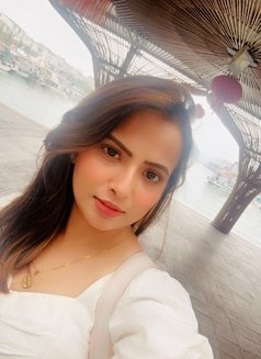 Reena Escorts - escort in Hyderabad Photo 1 of 6