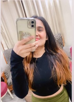 Reena Escorts - escort in Hyderabad Photo 5 of 13