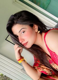 Reena Escorts - escort in Hyderabad Photo 9 of 13