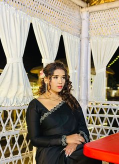 Reena Escorts - escort in Hyderabad Photo 10 of 13