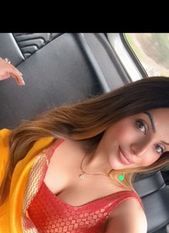 Reena Escorts - escort in Hyderabad Photo 11 of 13