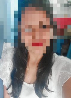 Reena Independent Cam & Real Meet - escort in Bangalore Photo 1 of 3