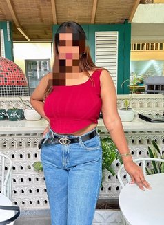 BBW cam - escort in Bangalore Photo 1 of 2