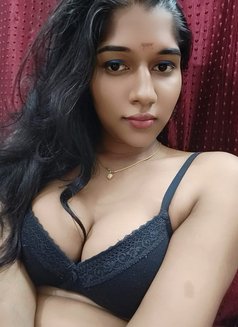 Reena🦋 - Transsexual escort in Chennai Photo 1 of 8