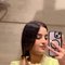 Reena No Advance Payment Escorts - escort in Hyderabad Photo 2 of 8