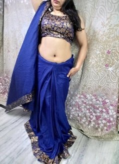 Reena Rony - escort agency in New Delhi Photo 8 of 16