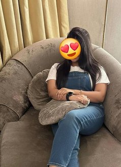 Reena Independent 22 Yrs Model - escort in Mumbai Photo 9 of 12