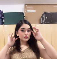Reenu - escort in Abu Dhabi