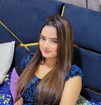 Reenu - escort in Abu Dhabi