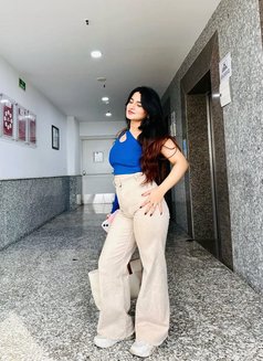 Reet Sharma - escort in Ajmān Photo 2 of 5