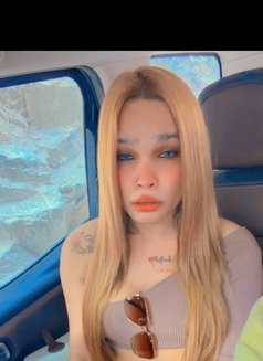 Reeta - Transsexual escort in New Delhi Photo 10 of 10