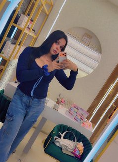 Reeta - Transsexual escort in Noida Photo 17 of 22
