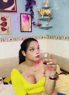 Reeta - Transsexual escort in Ahmedabad Photo 20 of 20