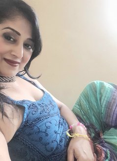 REETU - escort in Kolkata Photo 15 of 15