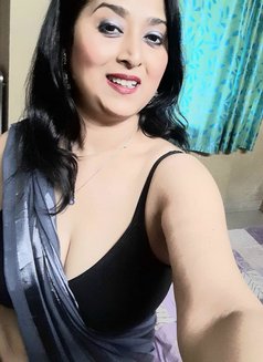 REETU - escort in Kolkata Photo 7 of 7