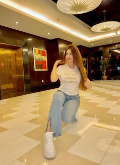 Reetu Sharma - escort in Sharjah Photo 2 of 4