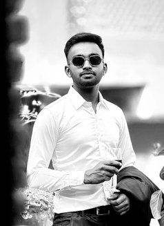 Rehan Free of Cost - Male escort in Kathmandu Photo 4 of 14