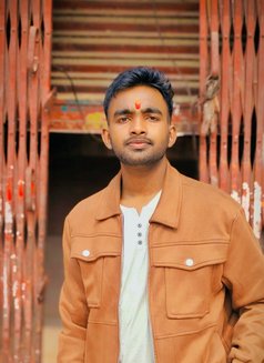 Rehan Free of Cost - Male escort in Kathmandu Photo 6 of 14