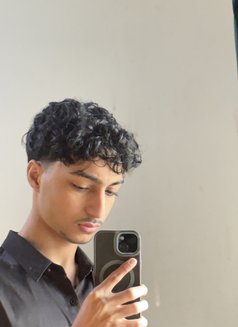 Rehan - Acompañantes masculino in Abu Dhabi Photo 7 of 8