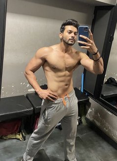 Rehan - Acompañantes masculino in Ahmedabad Photo 2 of 3