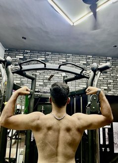 Rehan - Male escort in Jaipur Photo 1 of 1