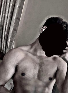 Rehan Sexy Arab/Indian Boy - Acompañantes masculino in Nairobi Photo 2 of 4