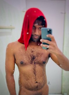 Rehan - Male escort in Negombo Photo 1 of 1