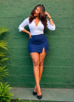 Rehana 23 / chameshi 27 - escort in Colombo Photo 5 of 12