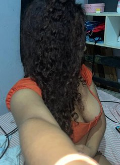 Rehana - escort in Mumbai Photo 2 of 2