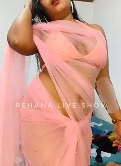 REHANA LIVE SHOW - puta in Colombo Photo 4 of 30