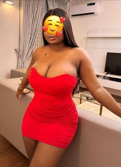 Rehema - escort in Abidjan Photo 2 of 4