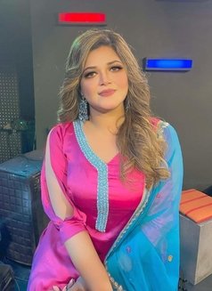 Rehena Sultana - escort in New Delhi Photo 2 of 3