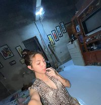 Reign Cumshow/meet - Transsexual escort in Manila