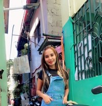 Reign - escort in Makati City