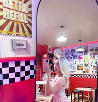 Itssyyyyy - Transsexual escort in Manila