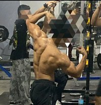 Reignnn STR8 - Male escort in Manila