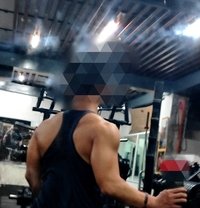 Reignnn STR8 - Male escort in Manila