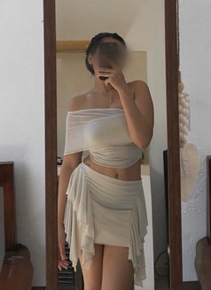 Reina - companion in Bali Photo 20 of 22