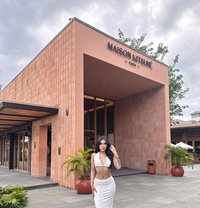 Reina Putri - escort in Bali