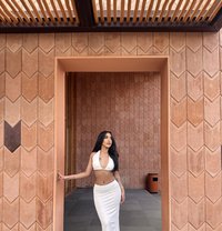 Reina Putri - escort in Bali