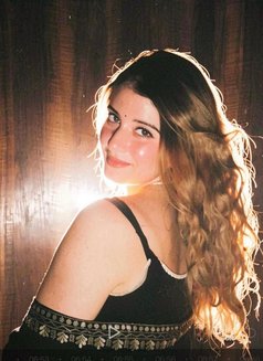 Rekha 81969 Now 91644 Esscort Service - escort in Chandigarh Photo 1 of 4