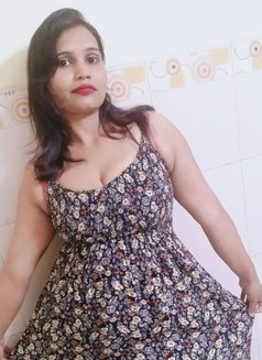Rekha, Housewife 28yr - escort in Mumbai Photo 3 of 5