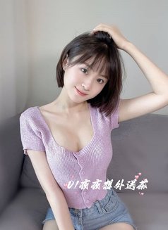 Relax in Taiwan + Gleezy: Yqy199 - escort agency in Taichung Photo 15 of 20